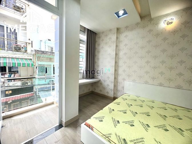Hình ảnh CHDV full nội thất ban công giá rẻ ngay Chợ Bà CHiểu