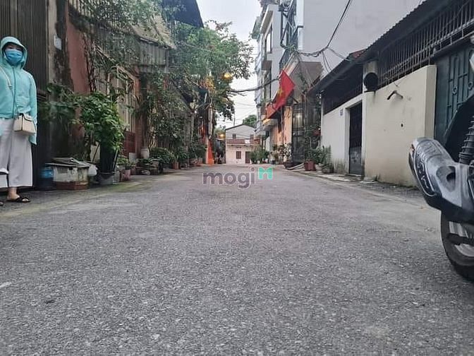Hình ảnh Ô tô tránh - 2 thoáng - vuông - Bán đất Thạch Bàn, Long Biên