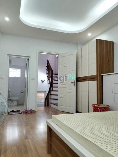 Hình ảnh Nhà Cầu Giấy, 6T chỉ hơn 3 tỷ cực hiếm