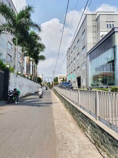 Hình ảnh Bán gấp lô đất ở Hiệp Bình Chánh, Thủ Đức. Giá 2,9 tỷ. SHR, full TC