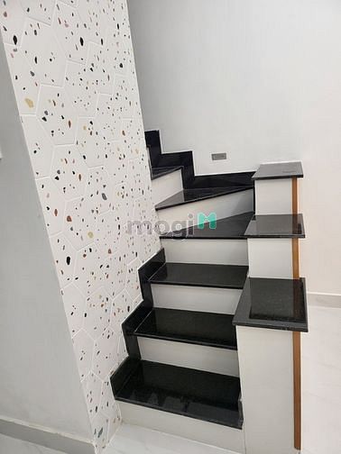Hình ảnh CHỈ 3,85 Tỷ, CN 21m2 TT Phan Đình Phùng, P1, Q.PN