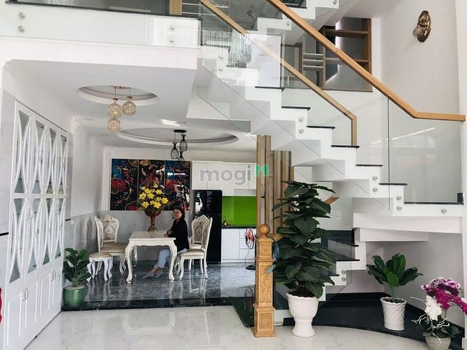 Hình ảnh nhà phố liền kề nội bộ quận 12
