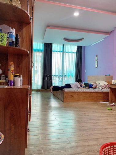 Hình ảnh Xe hơi vô nhà - Hoàng Sa - P5 - Tân Bình
