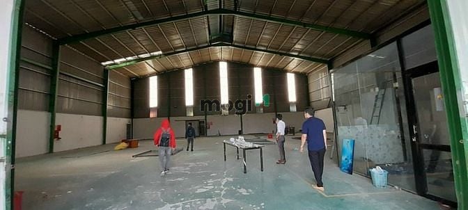 Hình ảnh KHO THẢO ĐIỀN 300M2- 33 triệu, trần cao 7m  đường lớn