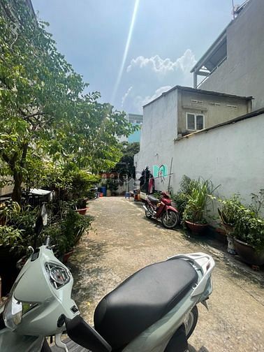 Hình ảnh Cần Bán 50m2 Đất   lọt khe Gò Vấp