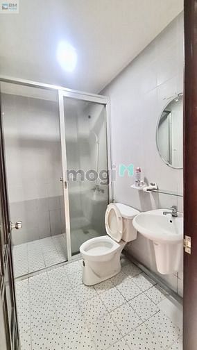 Hình ảnh Phòng cửa sổ trung tâm Quận 3 full nội thất