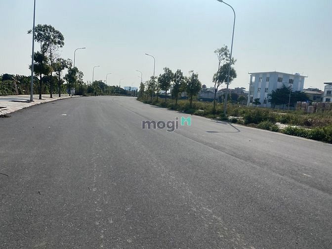 Hình ảnh Siêu phẩm, lô góc 3 mặt thoáng mặt đường 25m đấu giá G7 Cự Khối
