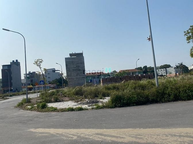 Hình ảnh Siêu phẩm, lô góc 3 mặt thoáng mặt đường 25m đấu giá G7 Cự Khối