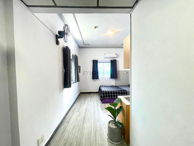 Hình ảnh CHDV full nội thất có cửa sổ lớn thoáng mát