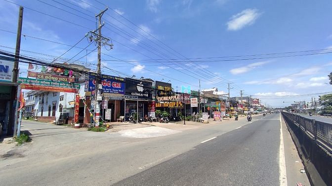 Hình ảnh Đất ngay trung tâm ,đường nhựa liên xã 6m