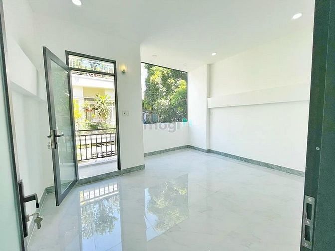 Hình ảnh Nhà bán căn góc Tạ Quang Bửu P2 Q8