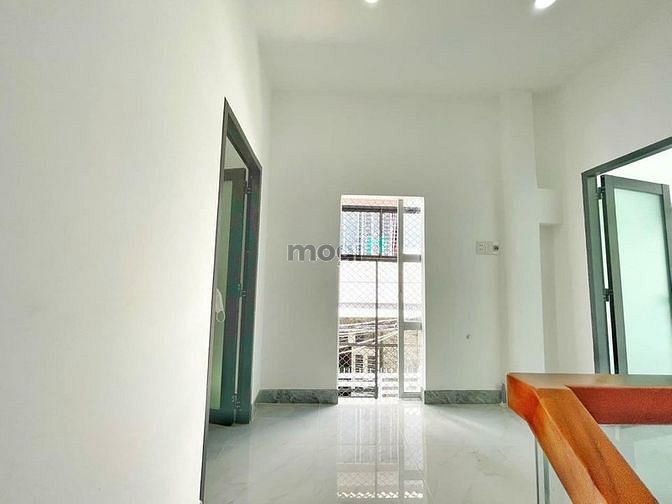 Hình ảnh Nhà bán căn góc Tạ Quang Bửu P2 Q8