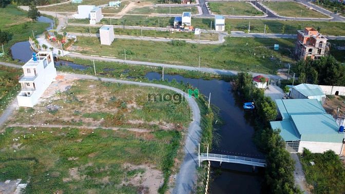Hình ảnh Bán 150m2 đất Khu tái định cư Quốc lộ 50B thuộc Cần Đước, Long An.