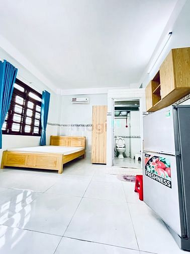 Hình ảnh Phòng Balcon Full NT ngay sân bay, Q.Tân Bình
