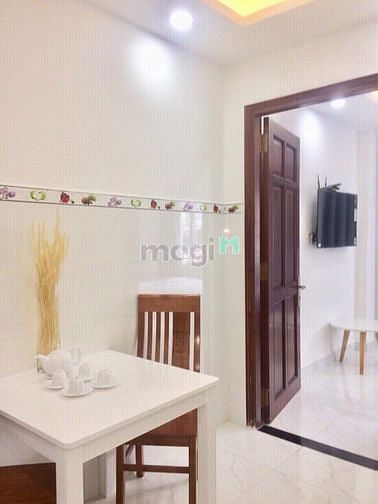 Hình ảnh Căn hộ quận 3 có 1 phòng ngủ và có thêm ban công