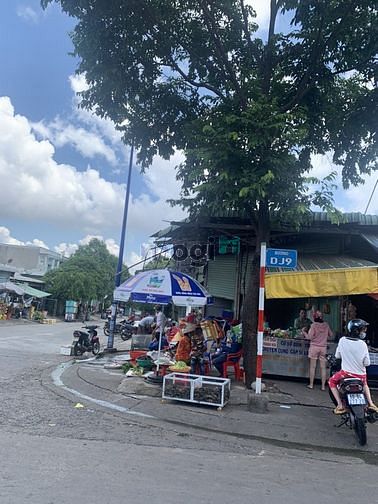 Hình ảnh Tôi có lô đất 200m full thổ cư , xây dựng tự dọ , cần tiền nên bán gấp