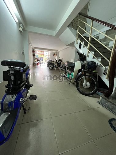 Hình ảnh Mặt tiền Hồ Bá Kiện - P15 - Q10