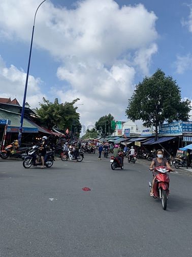 Hình ảnh Tôi có lô đất 200m full thổ cư , xây dựng tự dọ , cần tiền nên bán gấp