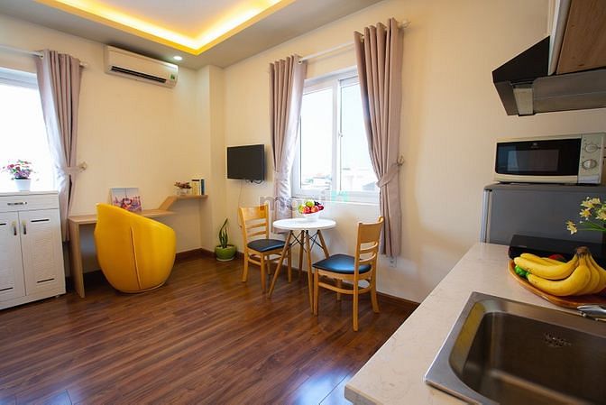 Hình ảnh CHDV STUDIO FULL NỘI THẤT có cửa sổ lớn tháng mát