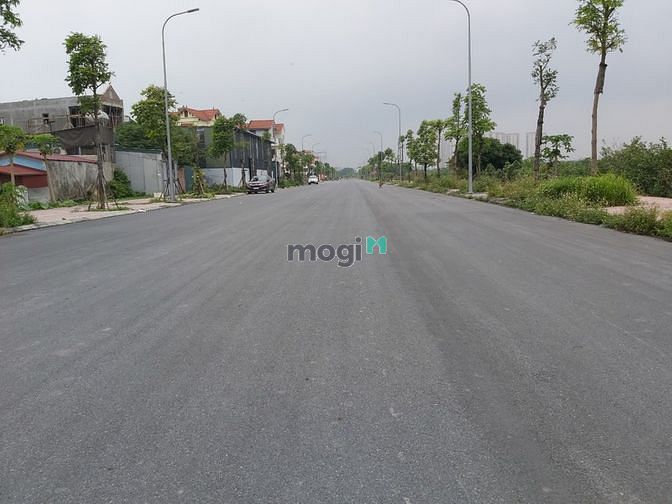 Hình ảnh Cần Thanh Khoản Gấp 73m2 Đất Đấu Giá Cự Khối TT2 Giá 7,45 Tỷ