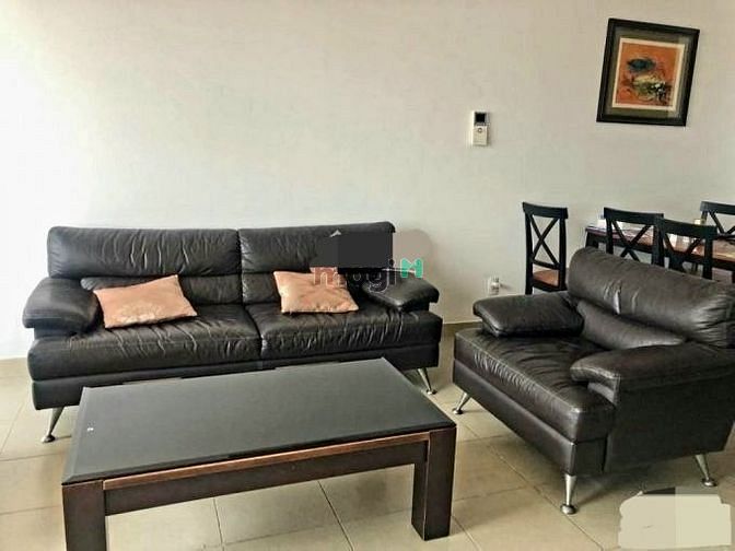 Hình ảnh Apartment for rent with city-view balcony in dist.1