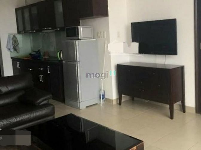 Hình ảnh Apartment for rent with city-view balcony in dist.1