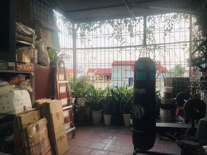 Hình ảnh Nhà Long Biên, chỉ hơn 2 tỷ sẵn 3 tầng ở luôn, nhanh tay cọc.
