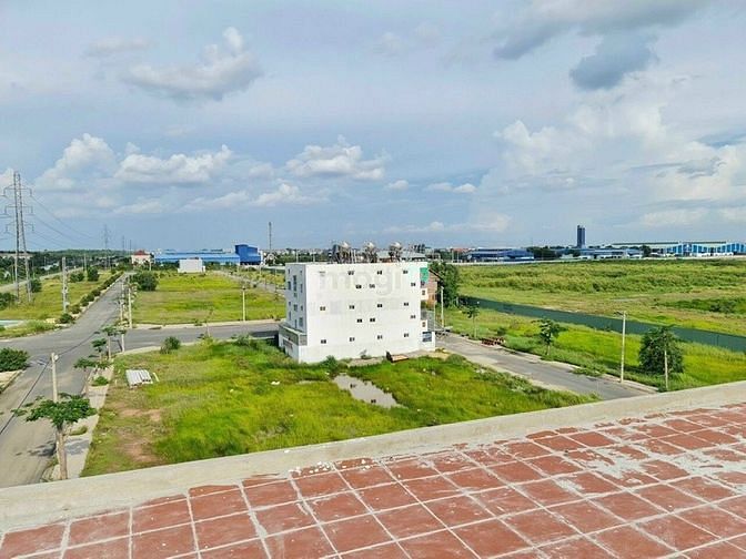 Hình ảnh Chính chủ ngộp cần bán gấp lô đất