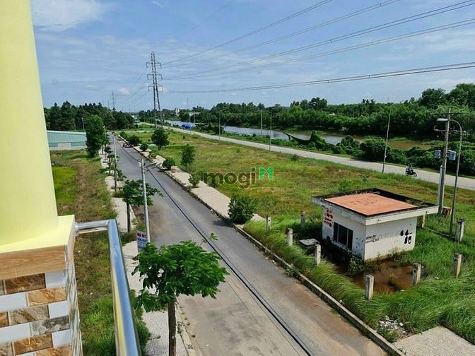 Hình ảnh Chính chủ ngộp cần bán gấp lô đất