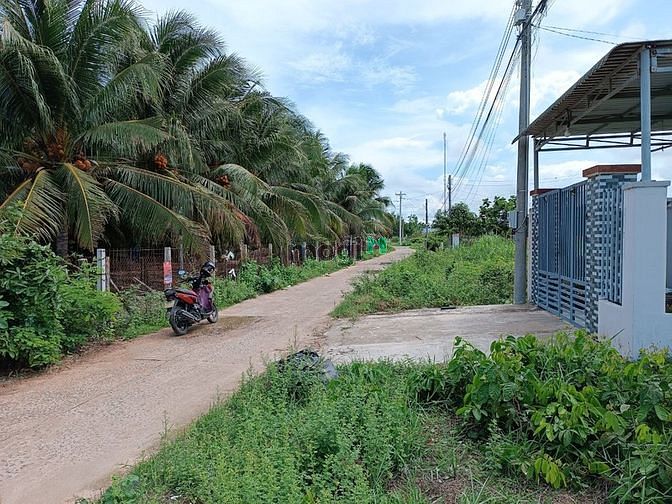 Hình ảnh Cần Bán 222.5m2 đất nền FULL TC gần biển , dân cư đông đúc , giá rẻ