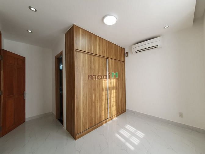 Hình ảnh Sky garden ,phu my hung , 80m2, đang trống, Gia  3ty700