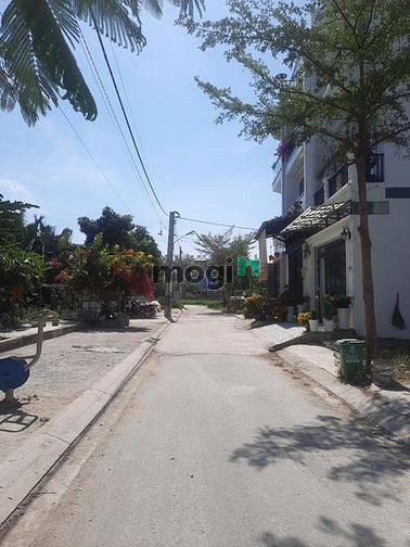 Hình ảnh Bán đất thị trấn Nhà Bè, khu phân lô