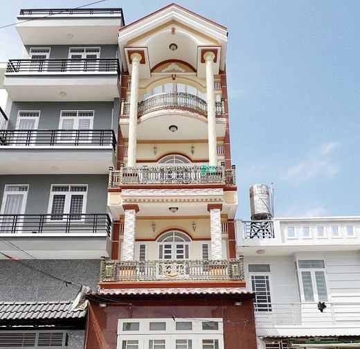 Hình ảnh Cần Bán nhà  Hẻm 6m gấp gấp Lê Văn Huân
