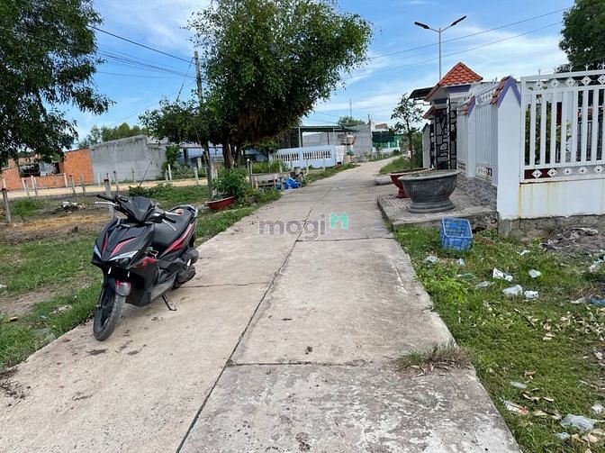 Hình ảnh Đất giáp KDC Sài Gòn-Hàm Tân, Tx.Lagi gần biển