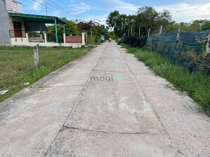Hình ảnh Đất giáp KDC Sài Gòn-Hàm Tân, Tx.Lagi gần biển