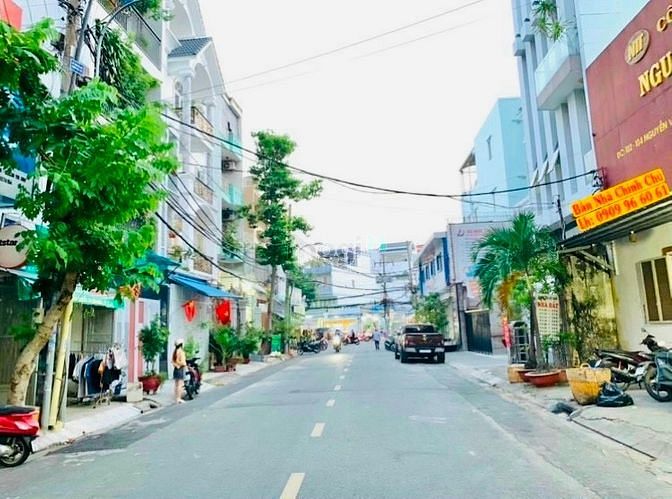 Hình ảnh Cho thuê biệt thự mini 8x18m 2 lầu st