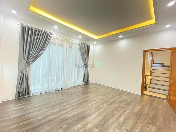 Hình ảnh Nhà Bán Phố Chùa Bộc 34m Vip Nhất Quận Đống Đa