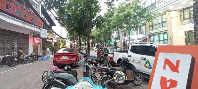Hình ảnh Cho thuê nhà hàng, cà phê phố phan kế bính, ba đình 850m2 chỉ 120tr