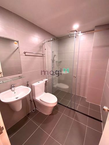 Hình ảnh CHDV Kỳ đồng Quận 3 chỉ tính điện và nước . Full nội thất