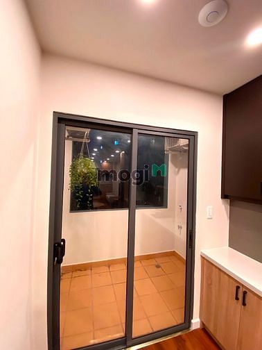Hình ảnh CHDV Kỳ đồng Quận 3 chỉ tính điện và nước . Full nội thất