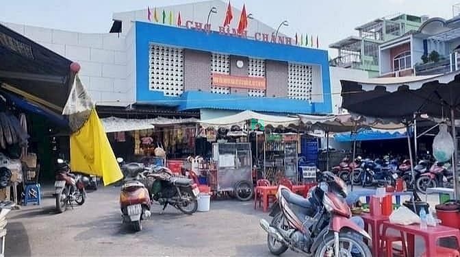 Hình ảnh Đất MT đường Hoàng Phan Thái ngay chợ BC. dân hiện hữu sổ sẵn 80m2