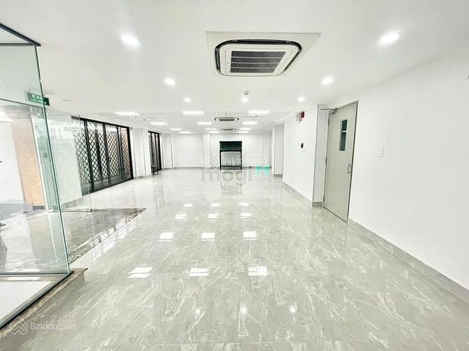 Hình ảnh 93-95-97-99 Trần văn giàu , khu Tên Lửa, Bình Tân. Hầm 4 lầu trống