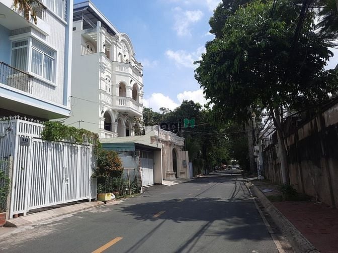 Hình ảnh Lô đất mặt tiền kinh doanh- Khu biệt thự cao cấp- 100m2- Nhỉnh 80tr/m2