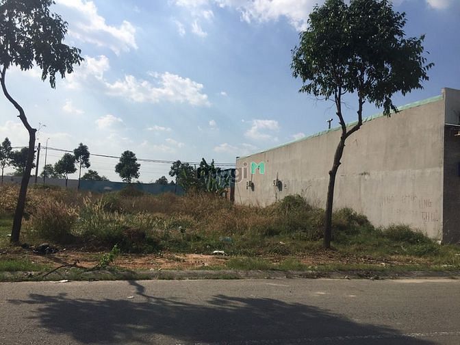 Hình ảnh GĐ bán lô 360m2 ngay KCN Vietsing & DH VietDuc