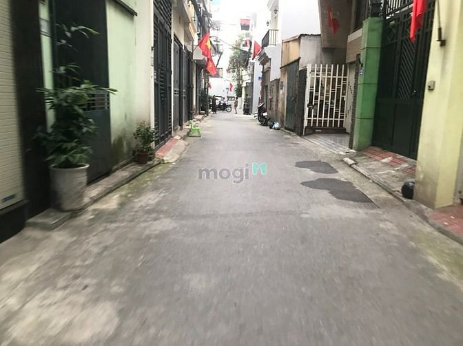 Hình ảnh Bán lô đất 2 mặt thoáng, đường ô tô, khổ đất đẹp ở Việt Hưng, LB