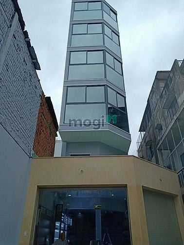 Hình ảnh Cho thuê tòa nhà mặt tiền Cách Mạng Tháng 8, Quận 3.