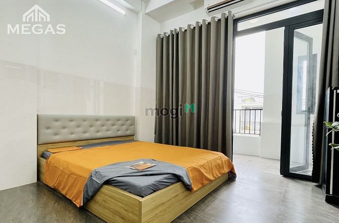 Hình ảnh Căn Hộ Sang Trọng Ban Công Full Nt Trần Bình Trọng