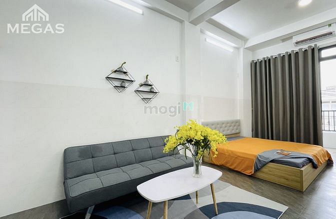 Hình ảnh Căn Hộ Sang Trọng Ban Công Full Nt Trần Bình Trọng