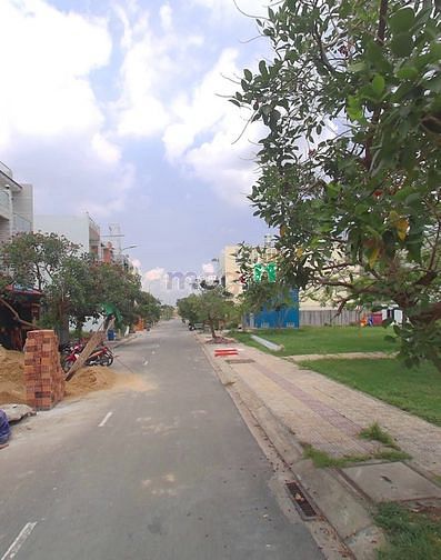 Hình ảnh Đất Hiệp Bình Chánh đường số 8 Thủ Đức kế Gigamall 120m2 giá 5ty650