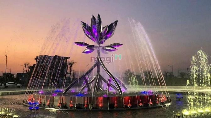 Hình ảnh Bán gấp nền đối diện 2 trường học quốc tế giáp sân bay cà mau